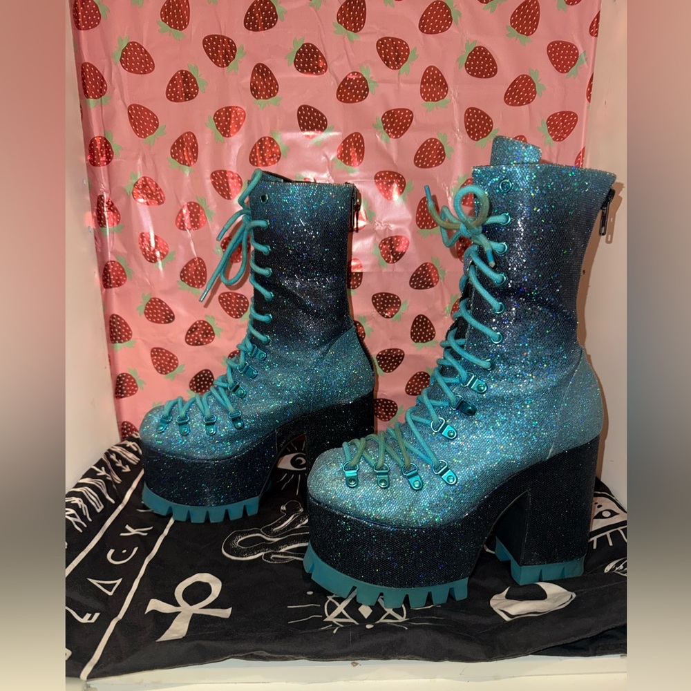 RARE HTF DOLLS KILL CLUB EXX BLUE SPARKLE PLATFORM TRAITOR BOOTS SIZE 9 - Picture 2 of 14